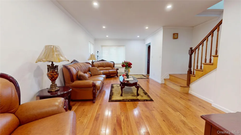 21942 141st Road Springfield Gardens, NY 11413