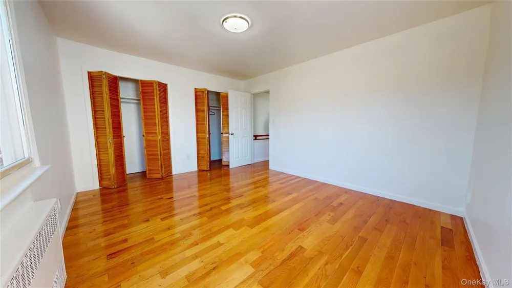 21942 141st Road Springfield Gardens, NY 11413