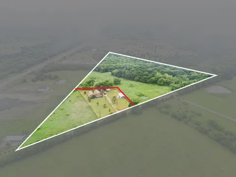 4987 County Rd 2664 #10 acres