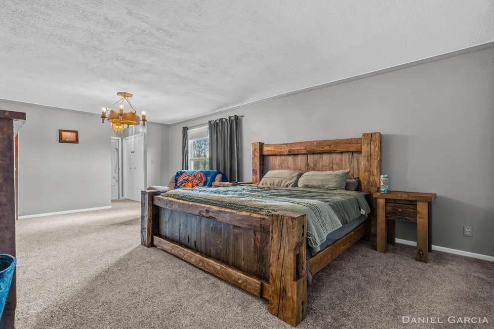 3949 200th Avenue Leavitt Township, MI 49459