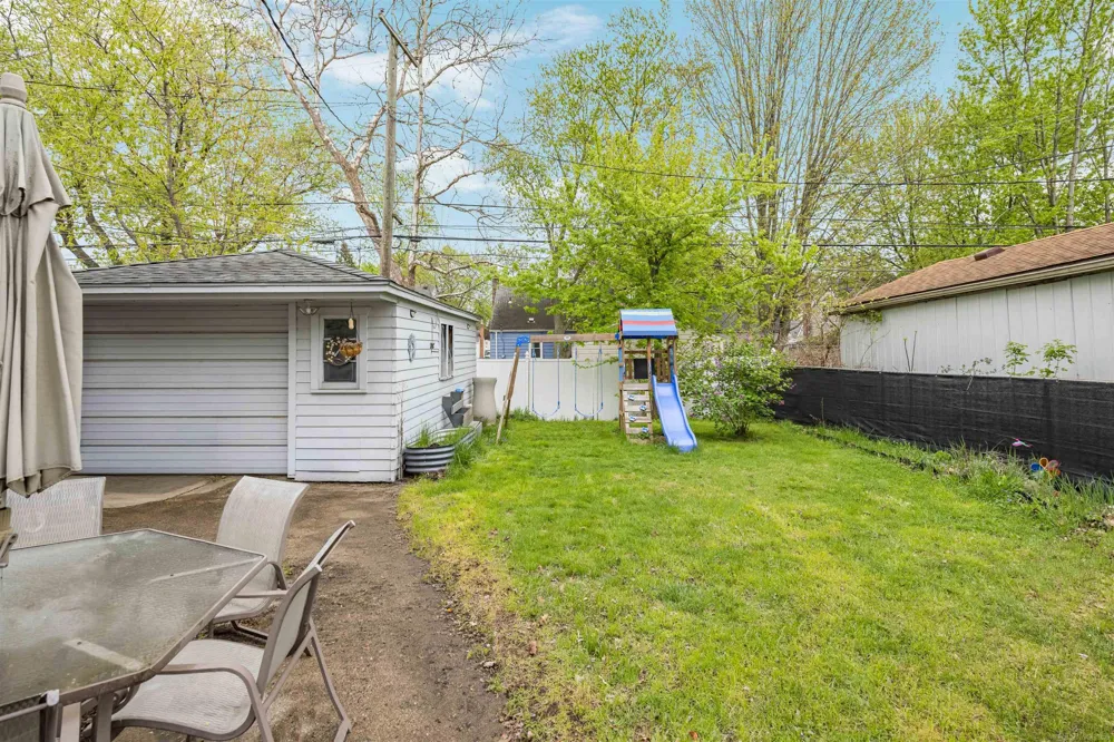 2980 Greenfield Road Berkley City, MI 48072