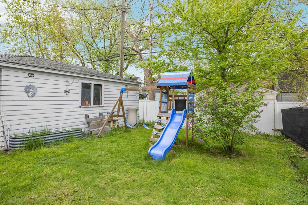 2980 Greenfield Road Berkley City, MI 48072