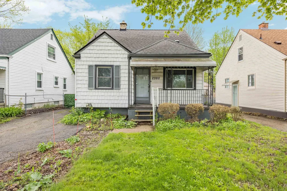 2980 Greenfield Road Berkley City, MI 48072