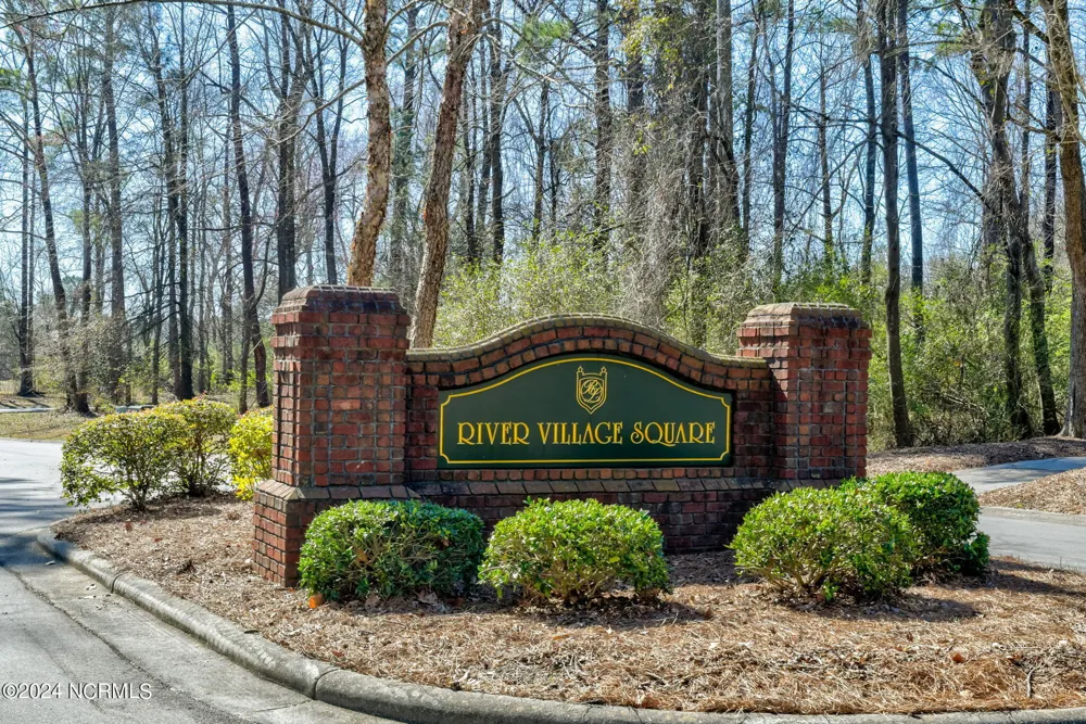 114 Firethorn Circle Wallace, NC 28466