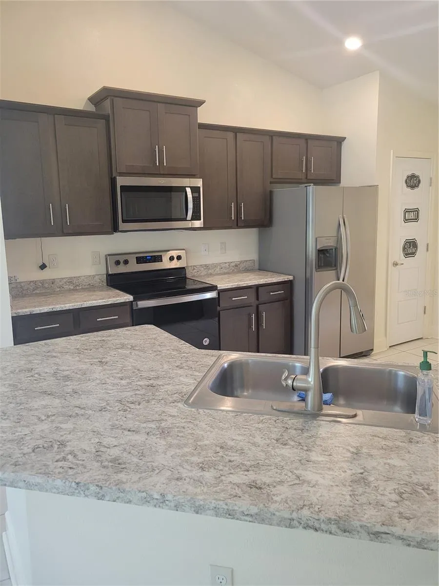 25 BARRINGTON DRIVE Palm Coast, FL 32137