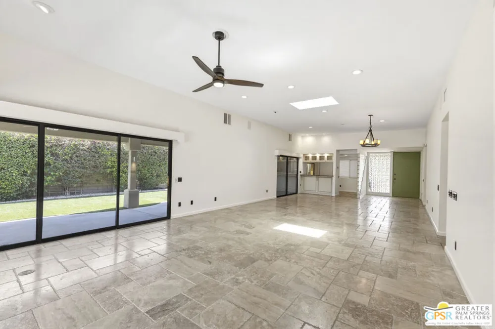 22 Chandra Lane Rancho Mirage, CA 92270