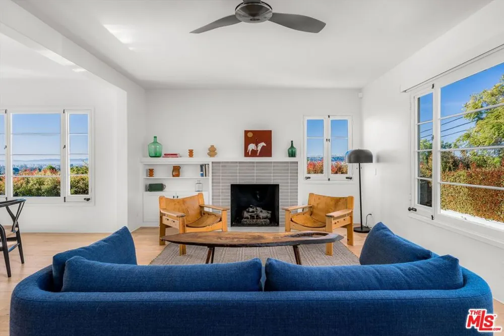 1322 E Cota Street Santa Barbara, CA 93103