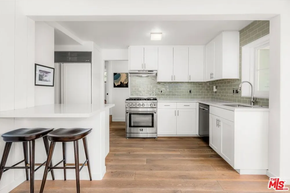 1322 E Cota Street Santa Barbara, CA 93103