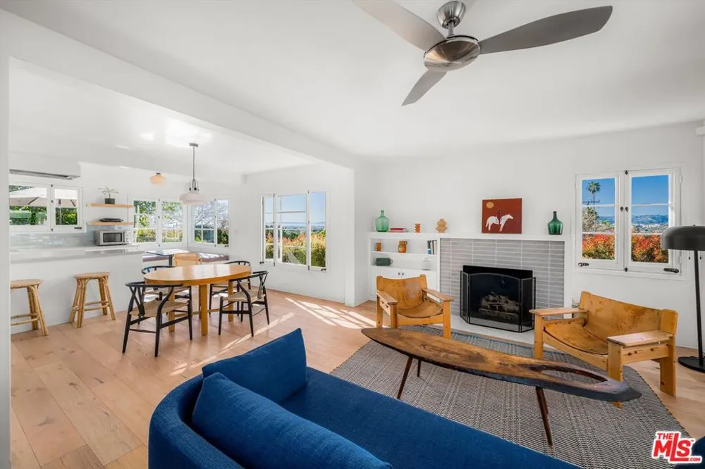 1322 E Cota Street Santa Barbara, CA 93103