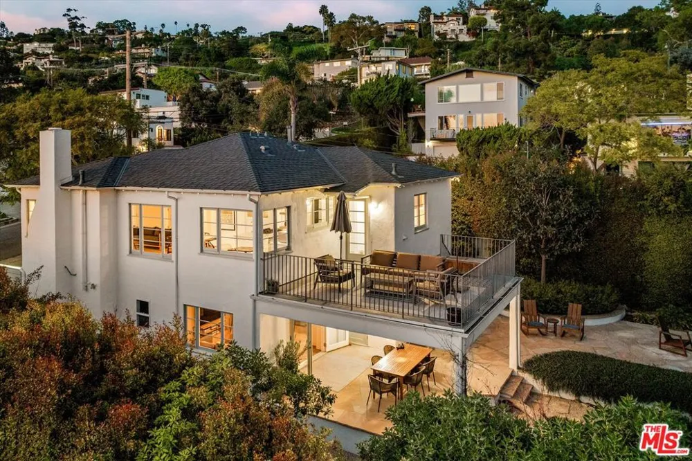 1322 E Cota Street Santa Barbara, CA 93103