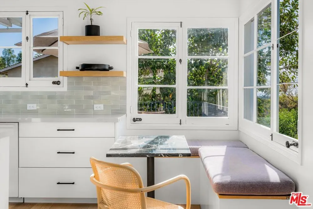 1322 E Cota Street Santa Barbara, CA 93103