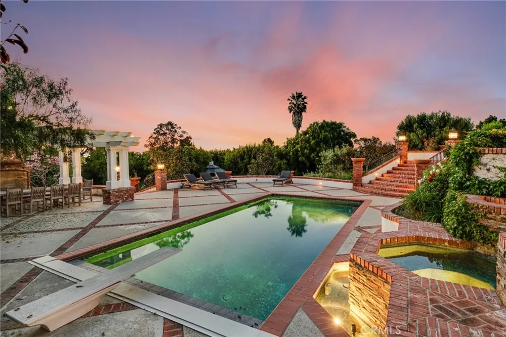 1409 Via Arco Palos Verdes Estates, CA 90274