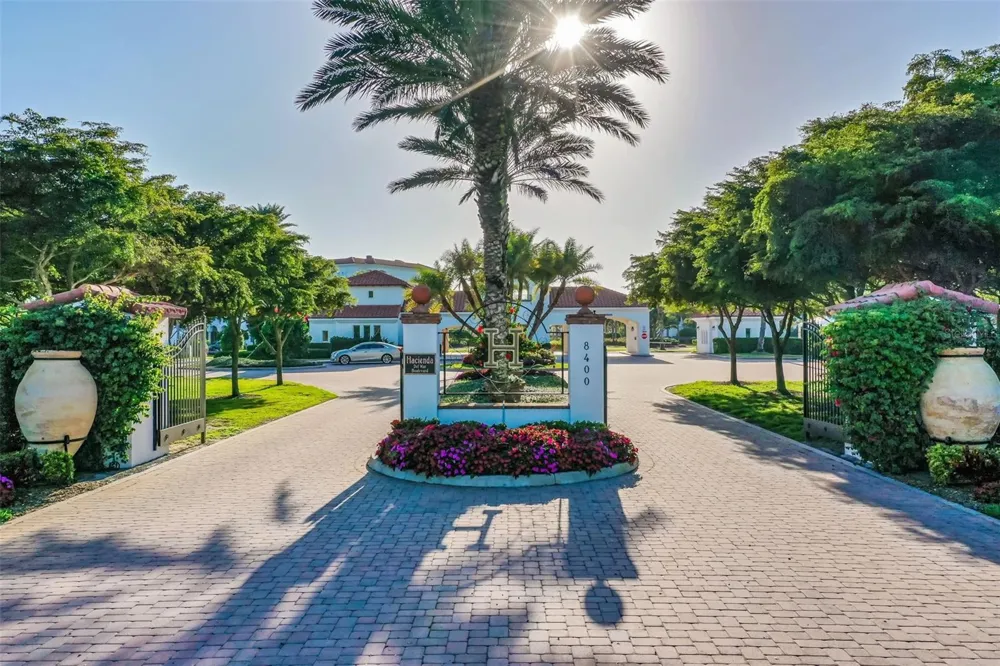 11200 HACIENDA DEL MAR BOULEVARD #306 Placida, FL 33946