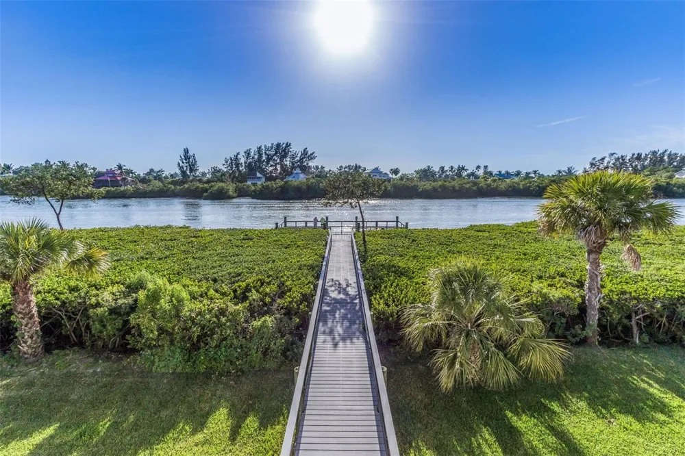 11200 HACIENDA DEL MAR BOULEVARD #306 Placida, FL 33946