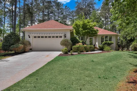 109 Hickory Point