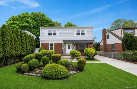 5 Edward Avenue