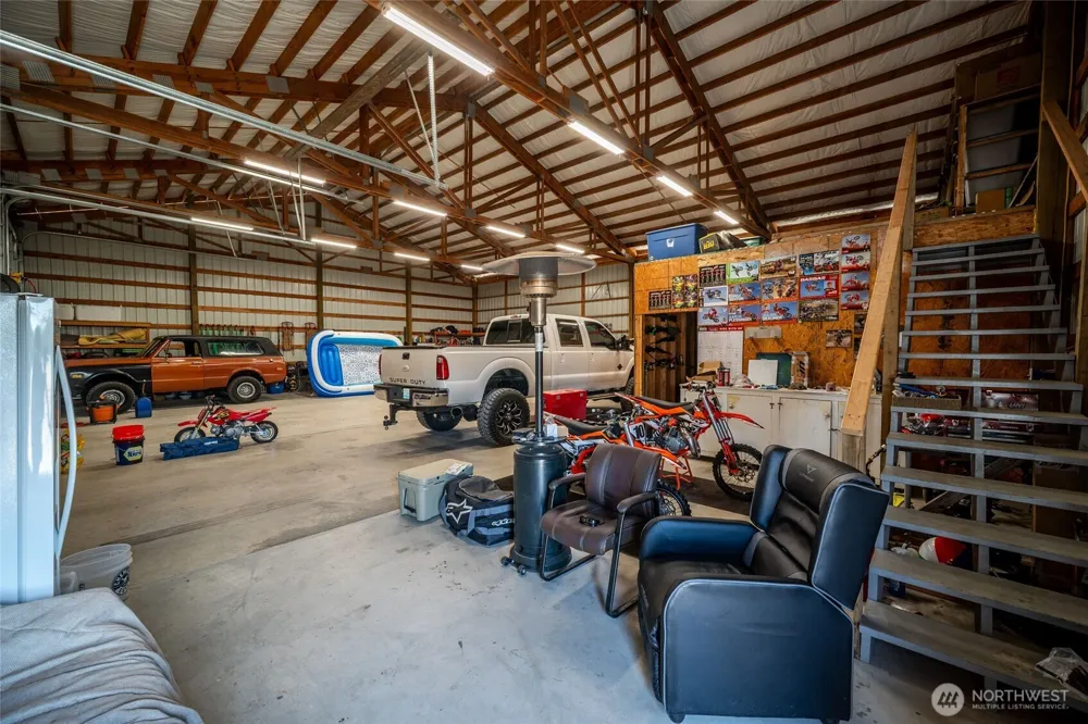 195 Bay Point Drive Castle Rock, WA 98611