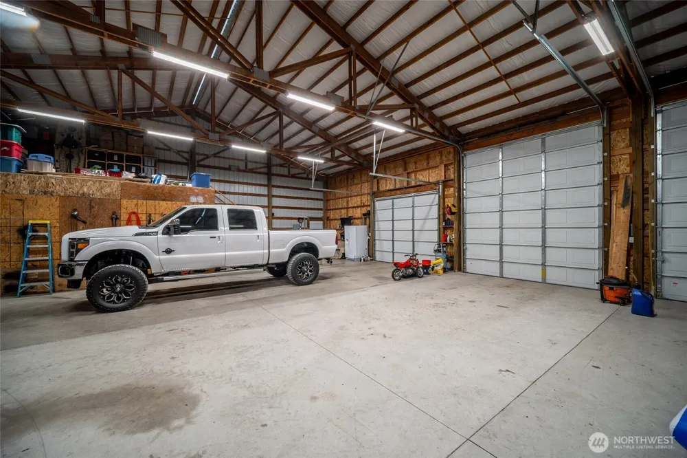 195 Bay Point Drive Castle Rock, WA 98611