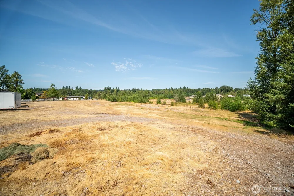 195 Bay Point Drive Castle Rock, WA 98611