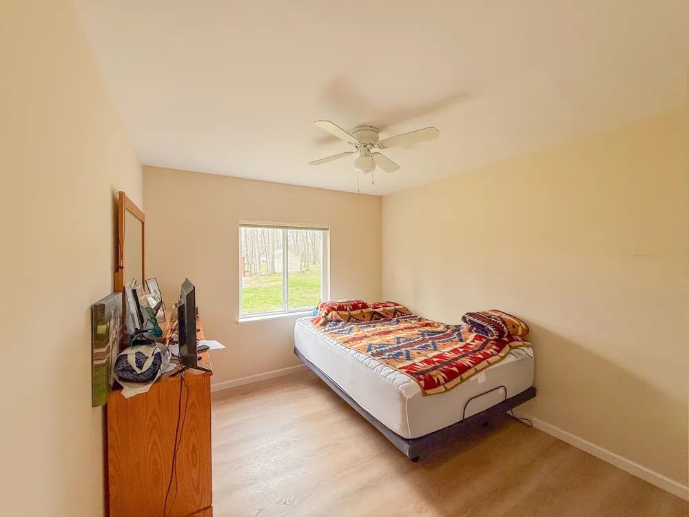 408 Kirkshire Avenue Markey Township, MI 48653