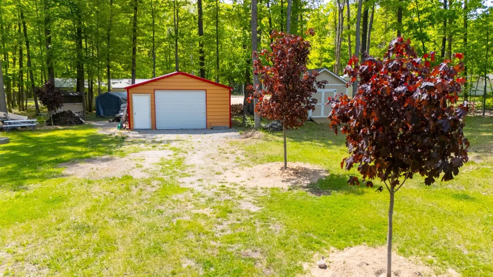 408 Kirkshire Avenue Markey Township, MI 48653