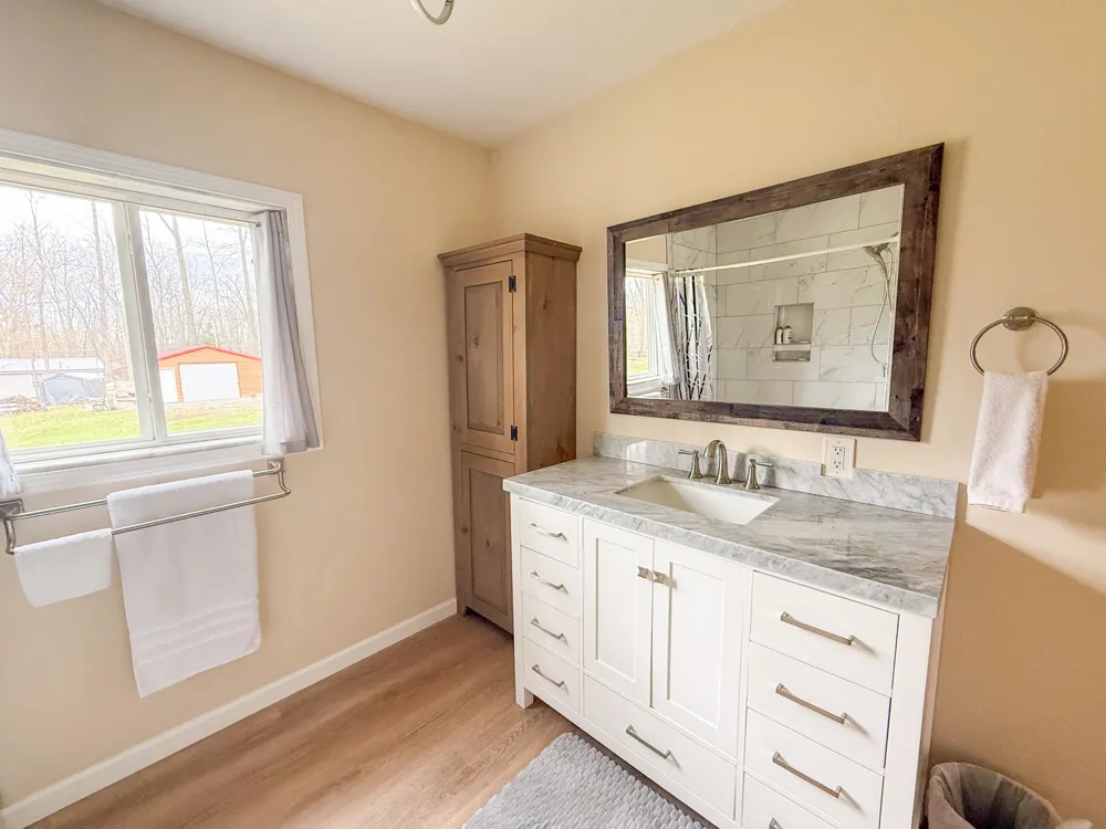 408 Kirkshire Avenue Markey Township, MI 48653