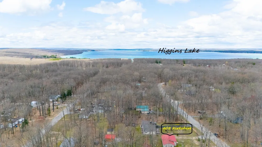 408 Kirkshire Avenue Markey Township, MI 48653