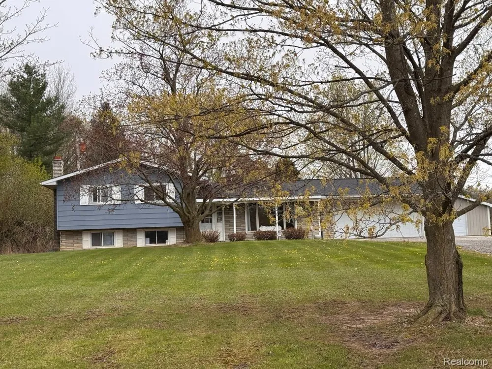 687 W Saginaw Road Fremont Township, MI 48744