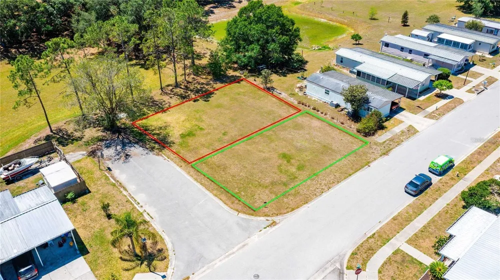 CHRIS DR. Wesley Chapel, FL 33543