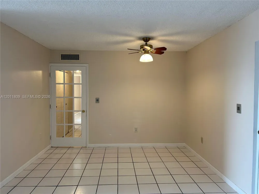 9411 SW 4th St #202 Miami, FL 33174