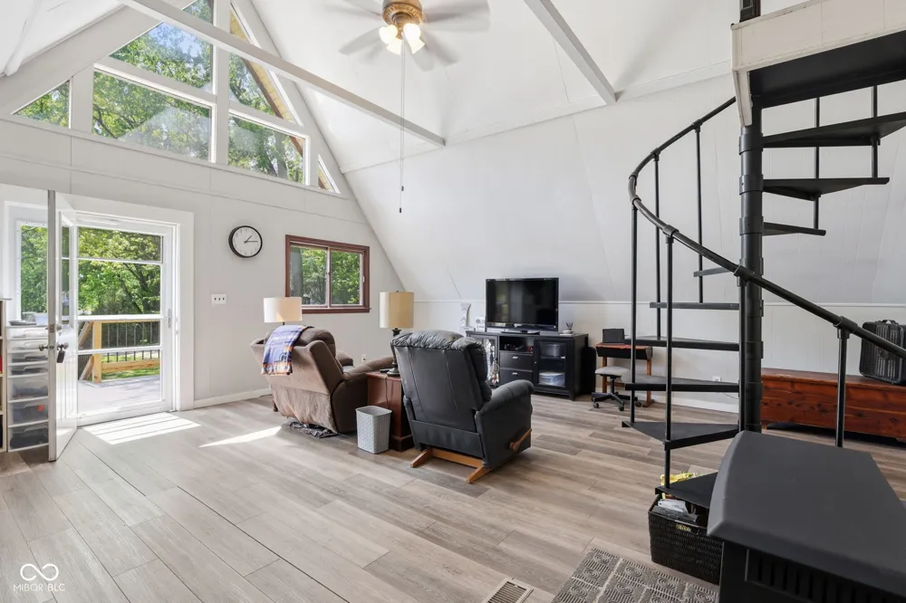 842 Mike Place Kingman, IN 47952