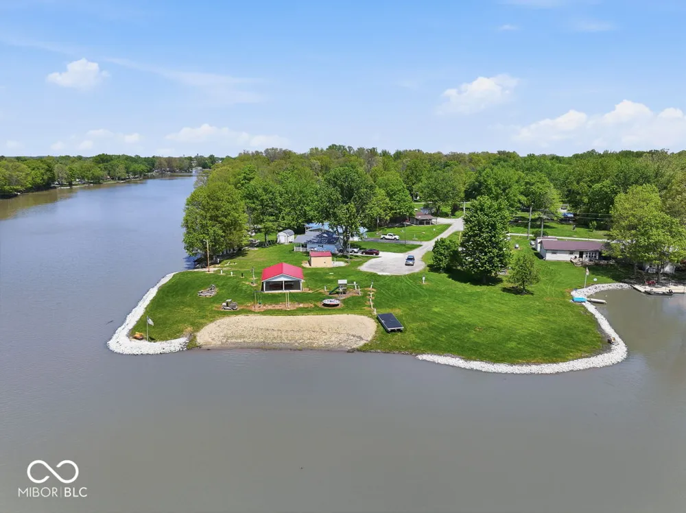 842 Mike Place Kingman, IN 47952