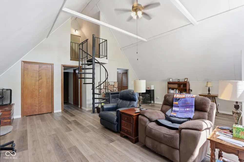 842 Mike Place Kingman, IN 47952