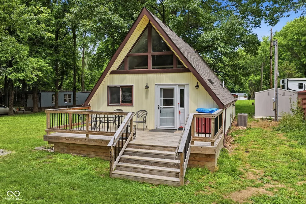 842 Mike Place Kingman, IN 47952