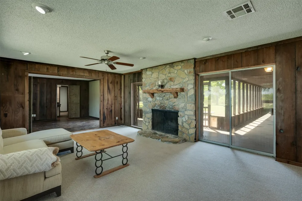 3377 Lodge Creek Road Henrietta, TX 76365