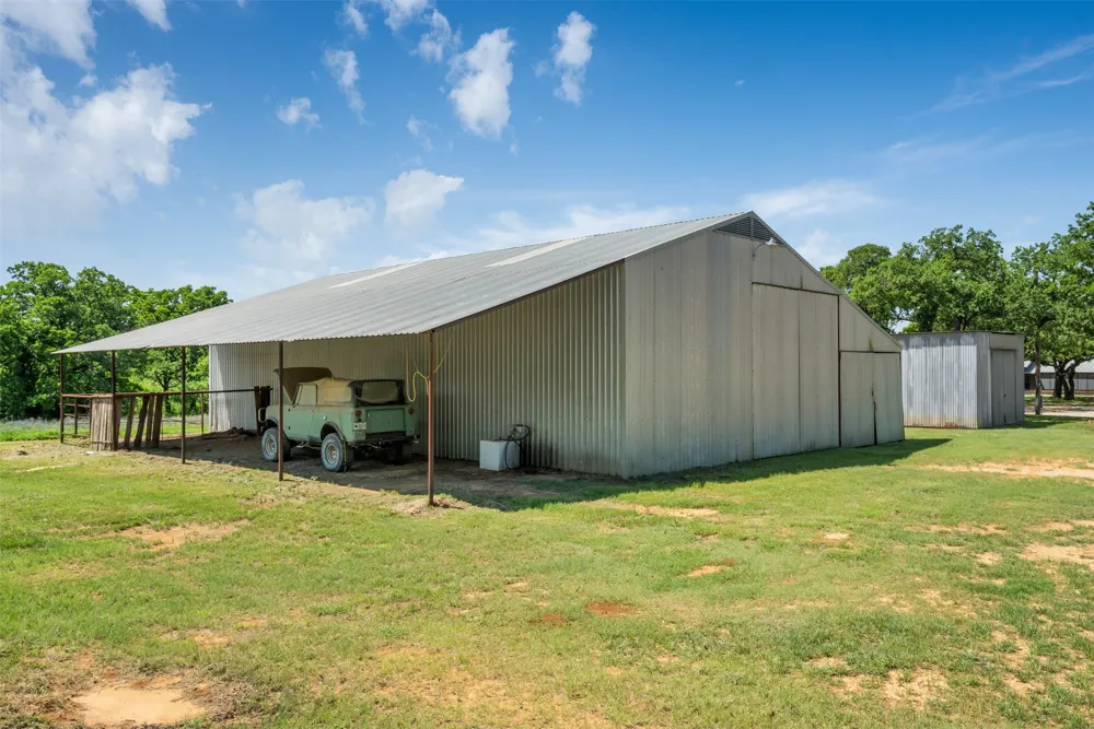 3377 Lodge Creek Road Henrietta, TX 76365