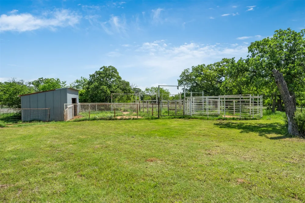 3377 Lodge Creek Road Henrietta, TX 76365