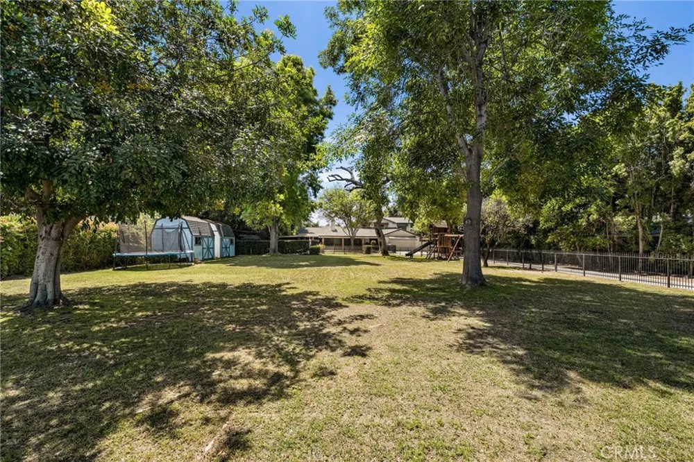 440 W Main Street Tustin, CA 92780