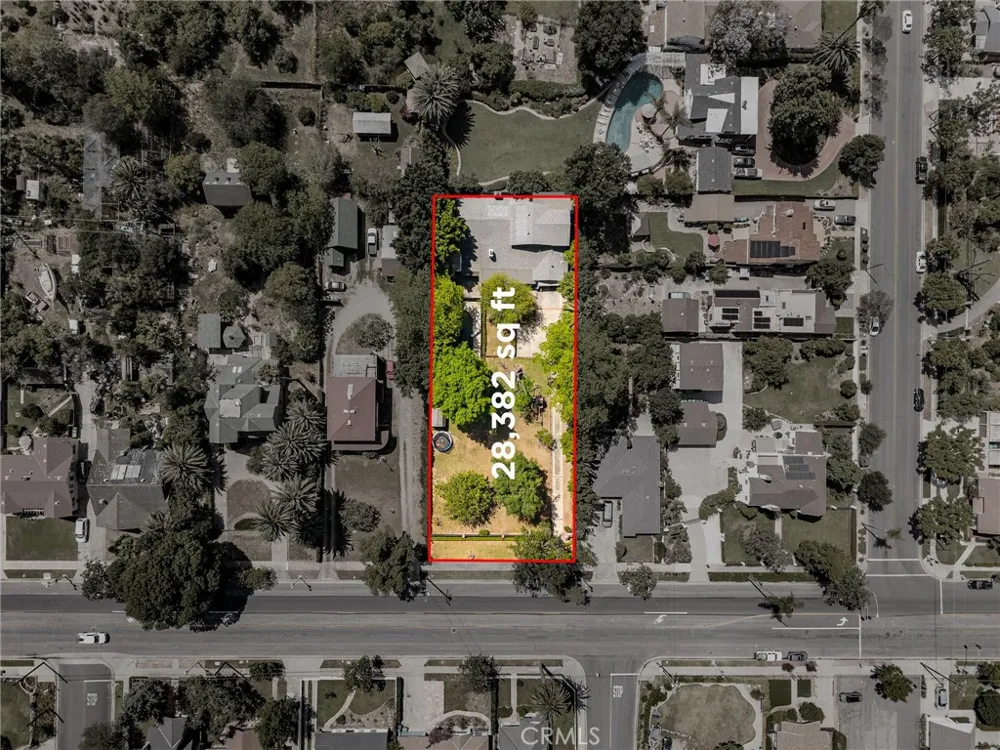 440 W Main Street Tustin, CA 92780