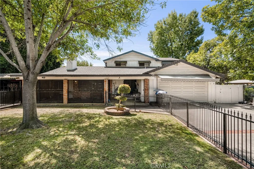 440 W Main Street Tustin, CA 92780