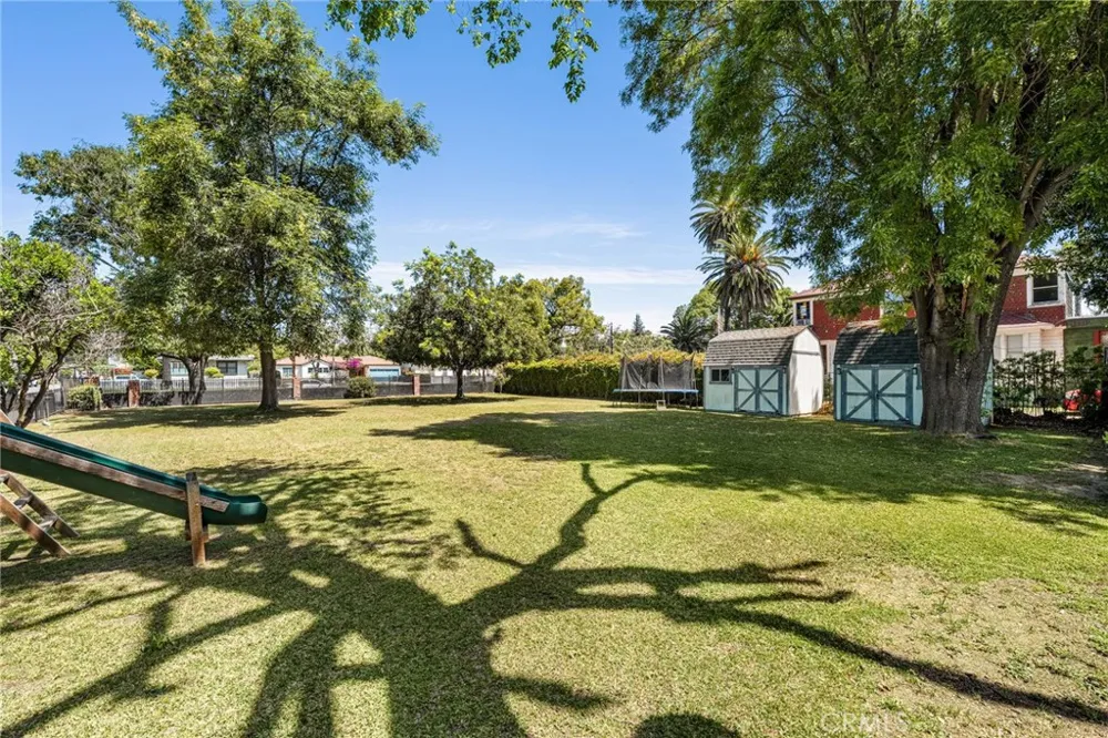 440 W Main Street Tustin, CA 92780