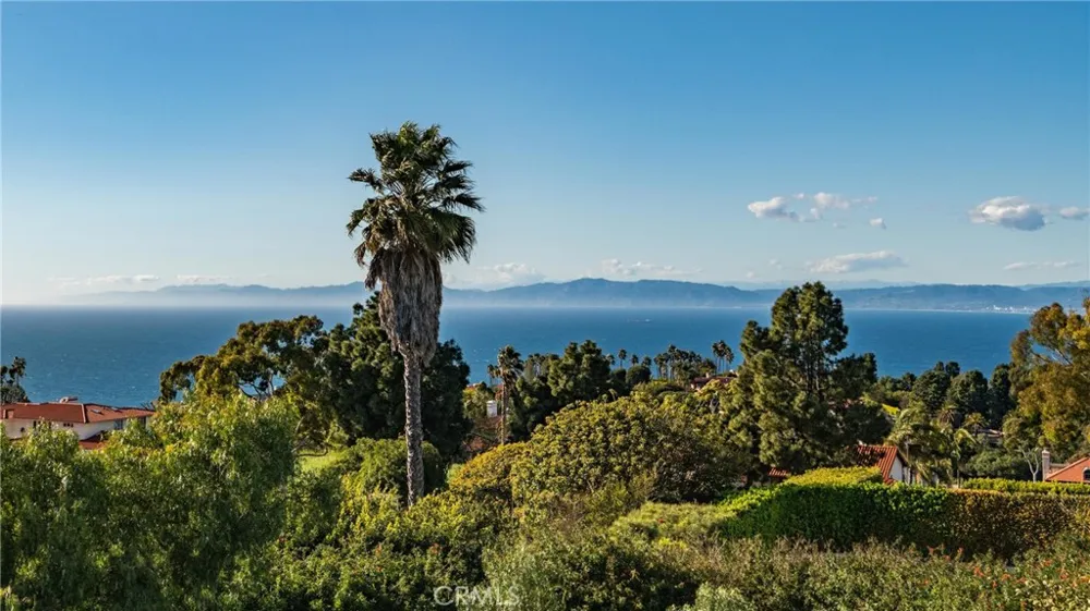 1409 Via Arco Palos Verdes Estates, CA 90274