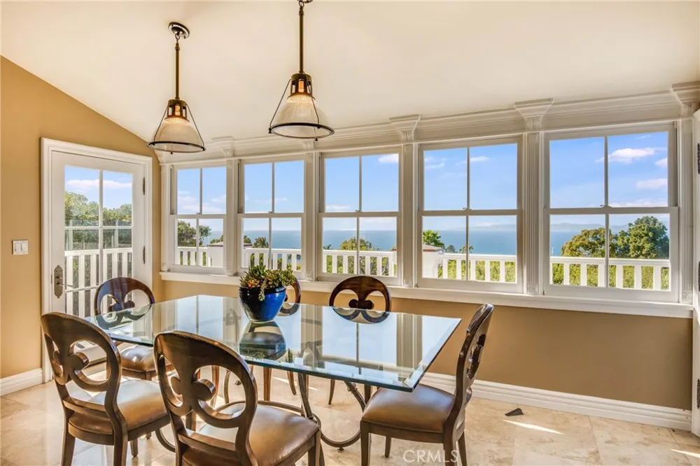 1409 Via Arco Palos Verdes Estates, CA 90274