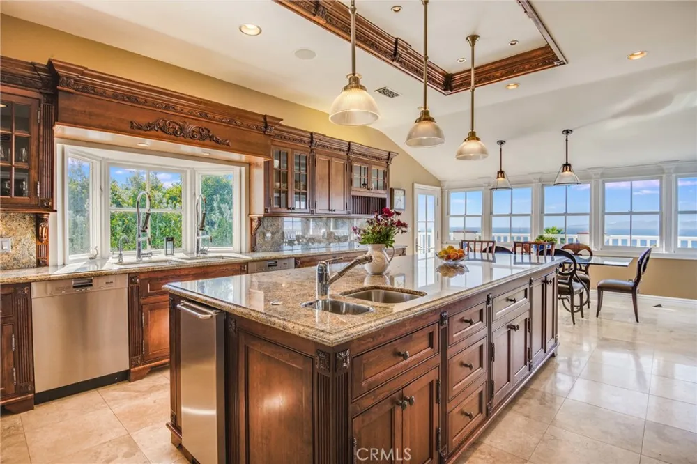 1409 Via Arco Palos Verdes Estates, CA 90274