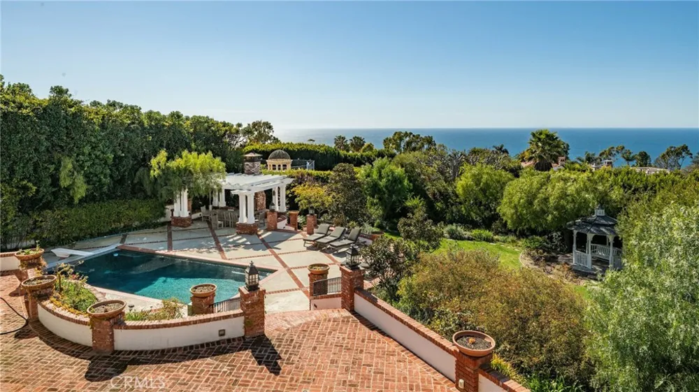1409 Via Arco Palos Verdes Estates, CA 90274