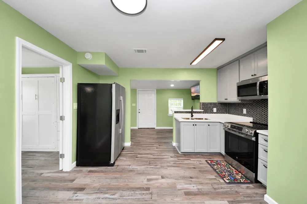5281 County Road 469 Brazoria, TX 77422