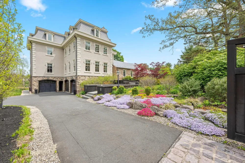 3345 HOLICONG Doylestown, PA 18902