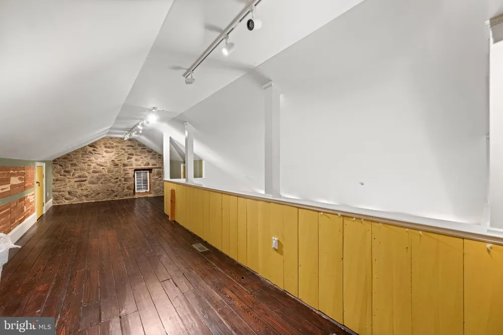 3345 HOLICONG Doylestown, PA 18902