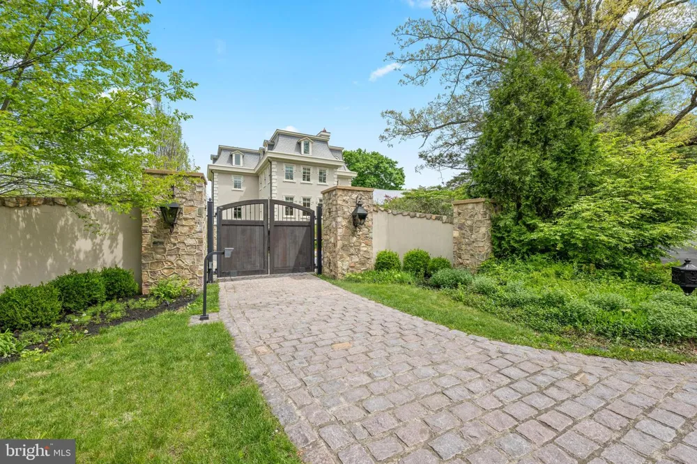 3345 HOLICONG Doylestown, PA 18902