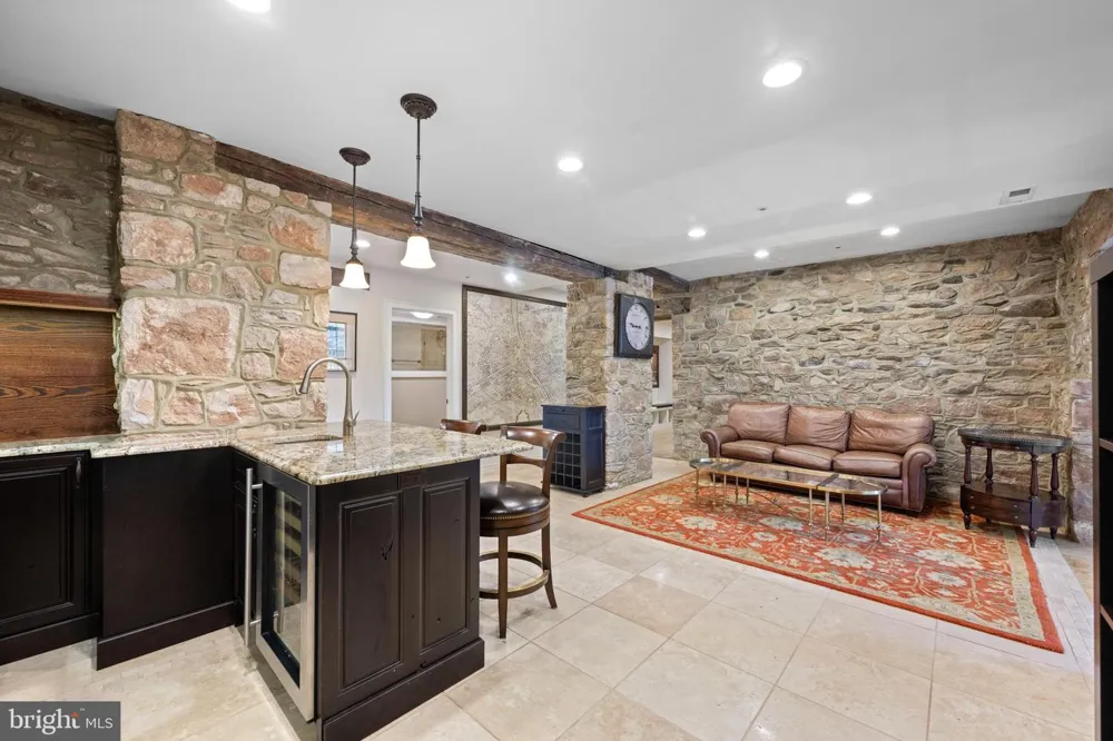 3345 HOLICONG Doylestown, PA 18902